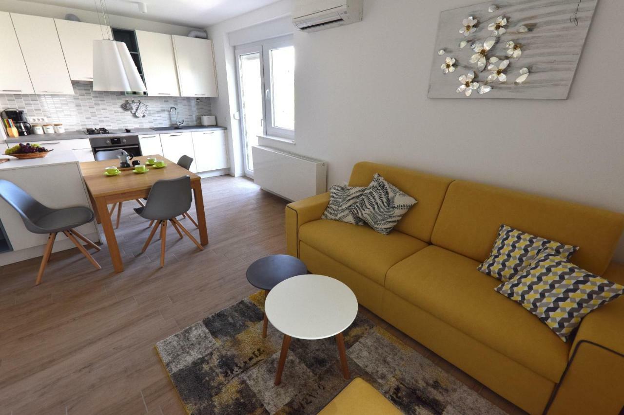 Apartment Vostan Пула Екстериор снимка